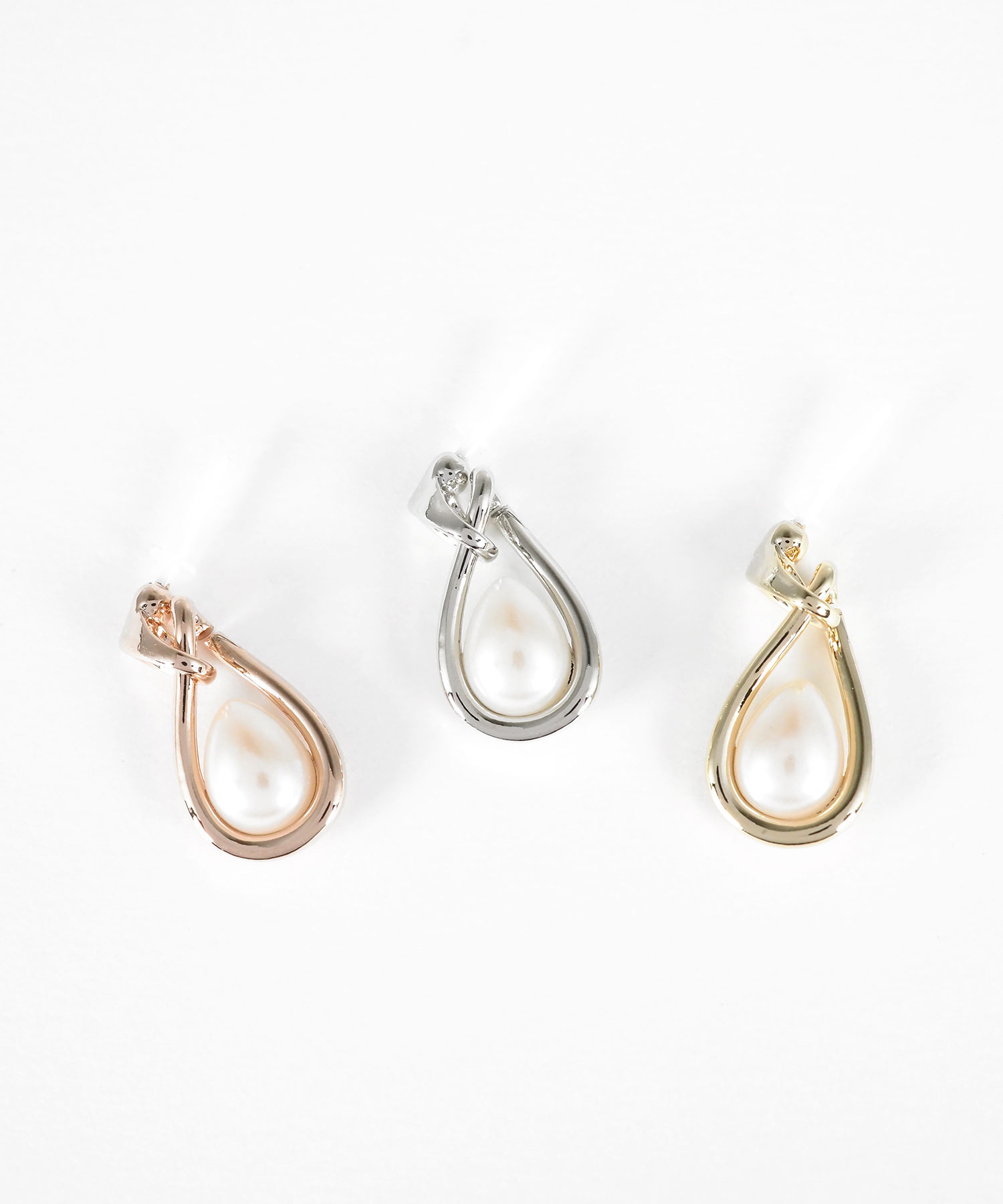 【戸田菜穂さん着用】クレイドルパールセラミックポストピアス