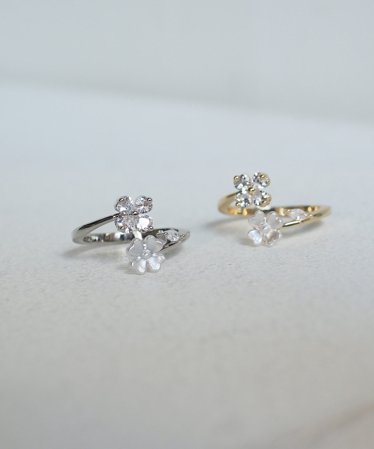 ダブルフラワーキュービックオープンリング