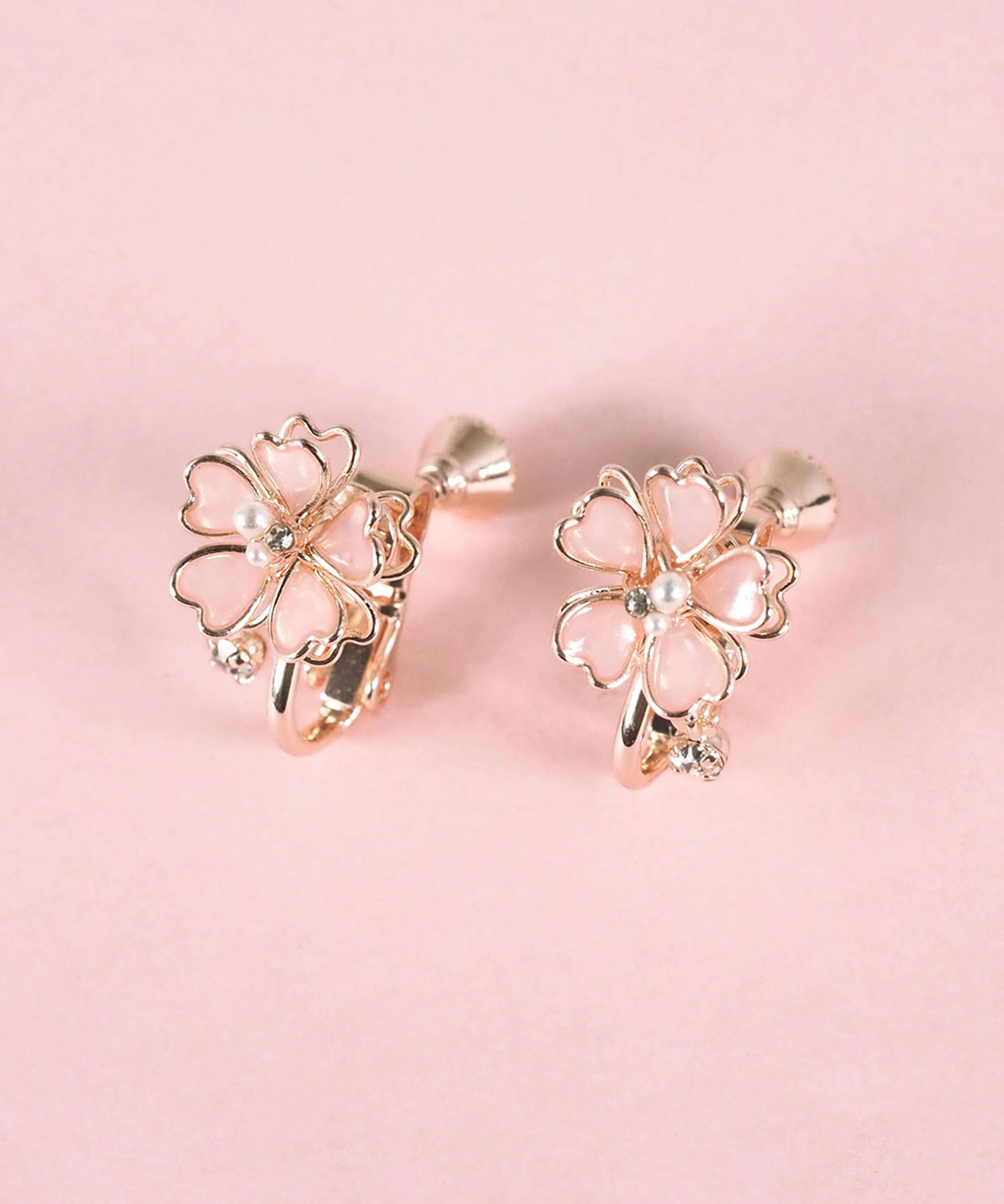 サクラシャインラインイヤリング