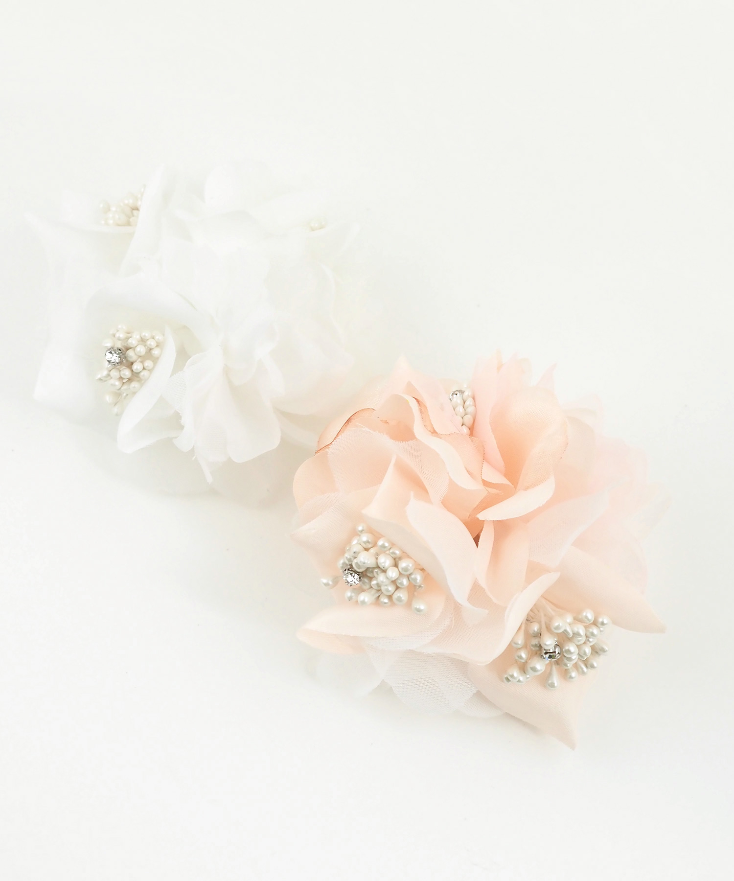 エアリーペタル2wayコサージュ