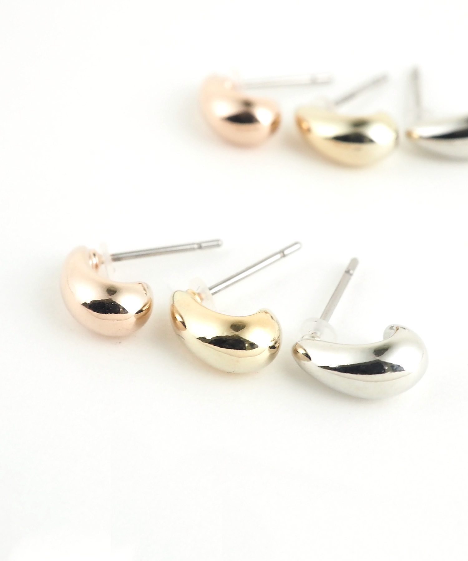 プランプドロップステンレスポストピアス