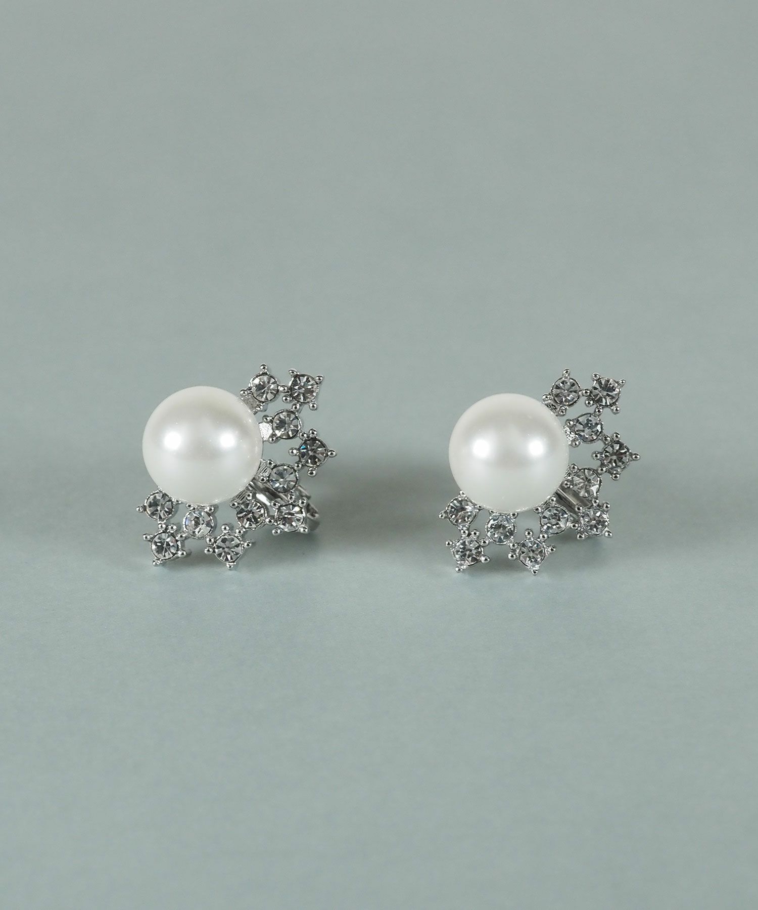 貝パールファンシェイプストーンイヤリング【JUNO PREMIUM】