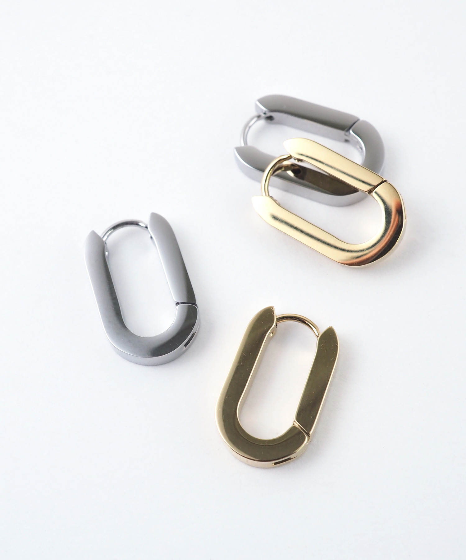 オーバルワンタッチステンレスピアス【lucenzio】