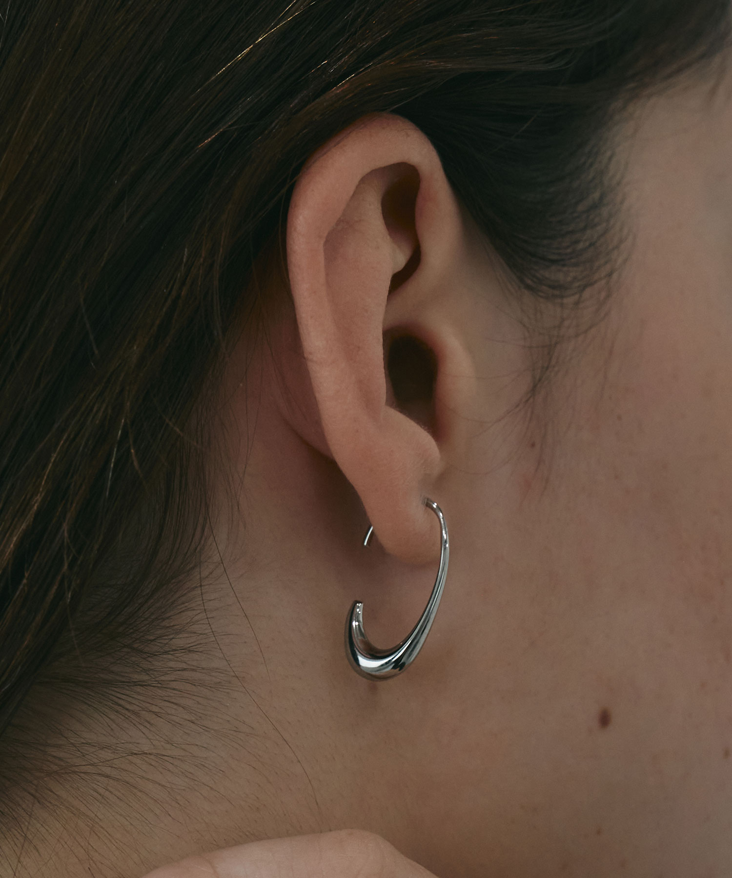 オーバルステンレスフックピアス【lucenzio】