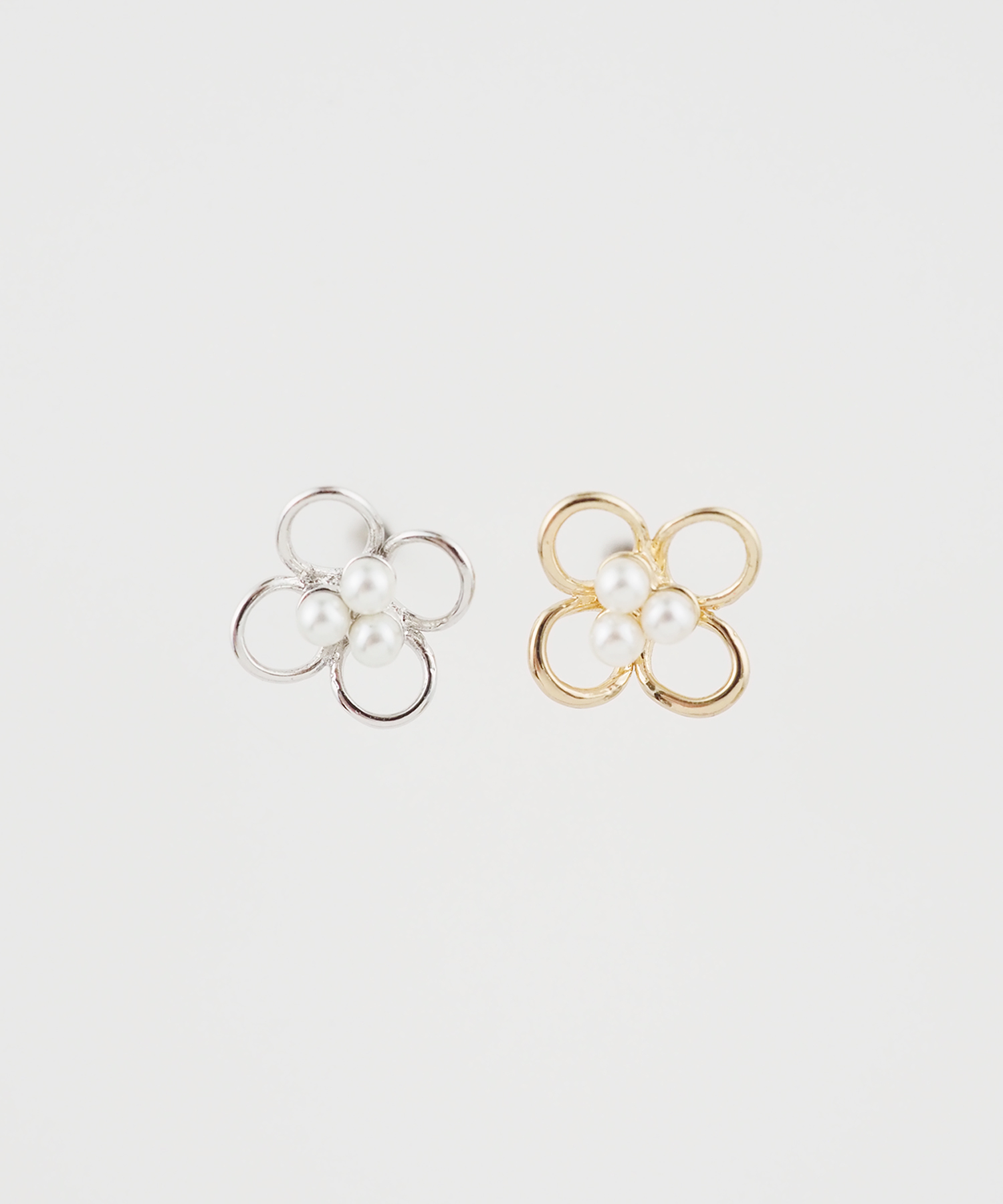 ワイヤークローバピュアチタンロングポストピアス