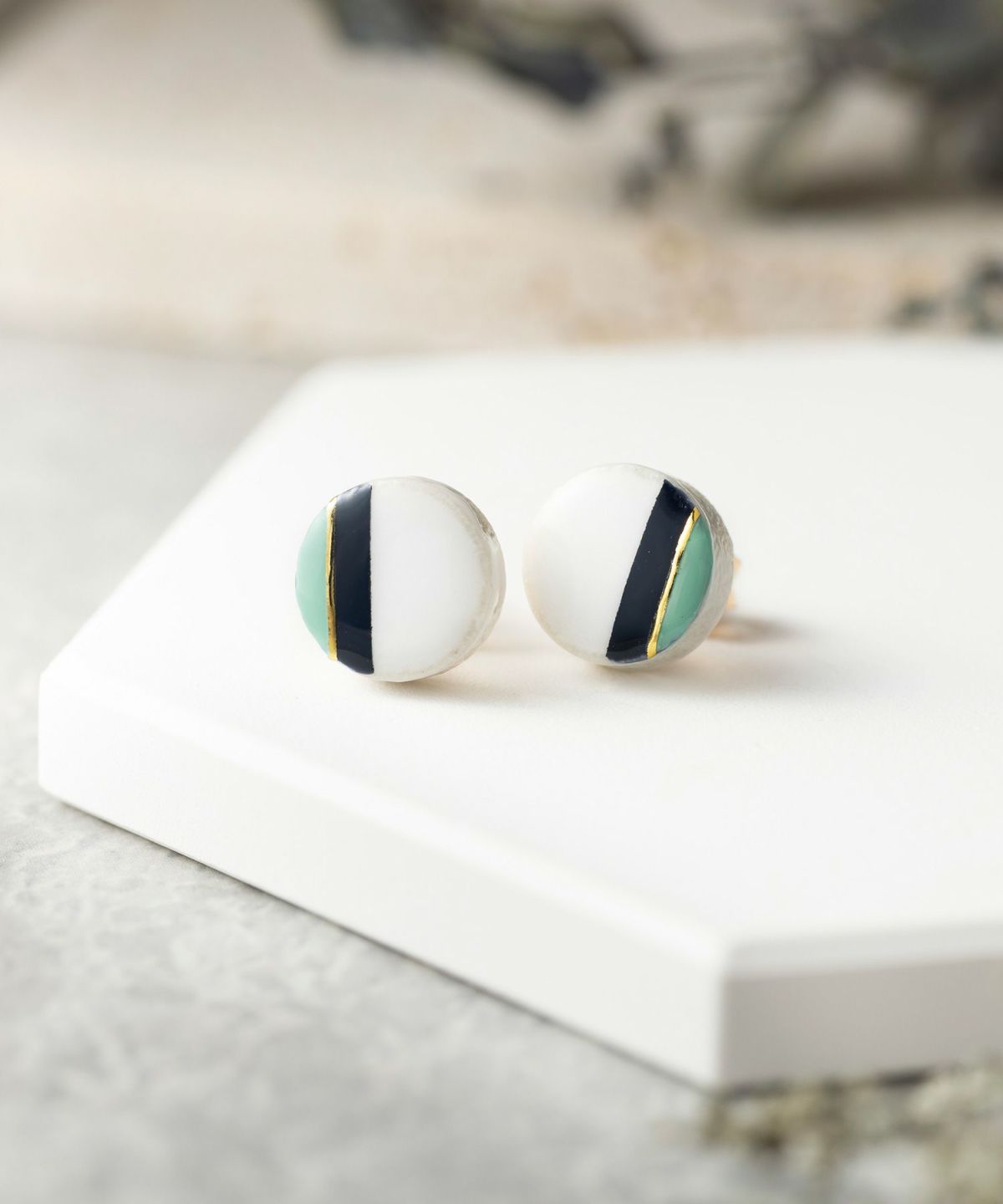 美濃焼クラシックラインプチチタンポストピアス【MIKELO】