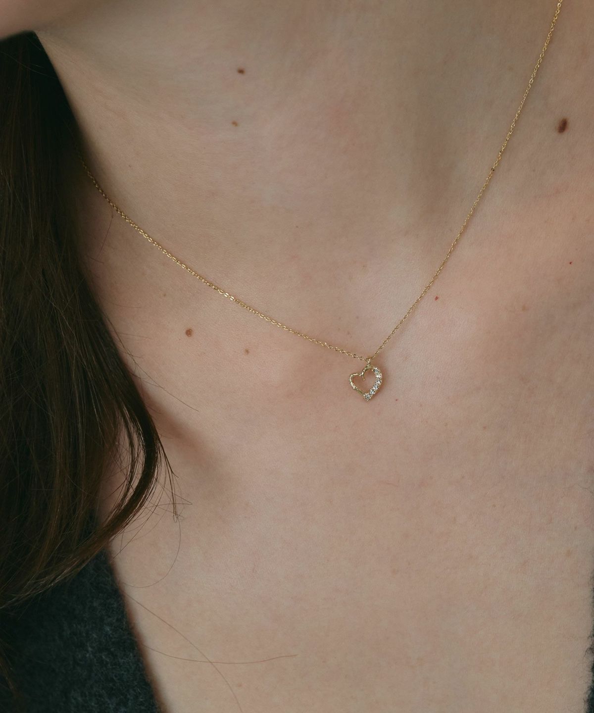 スランティングハートプチペンダント【MUK petite charme】