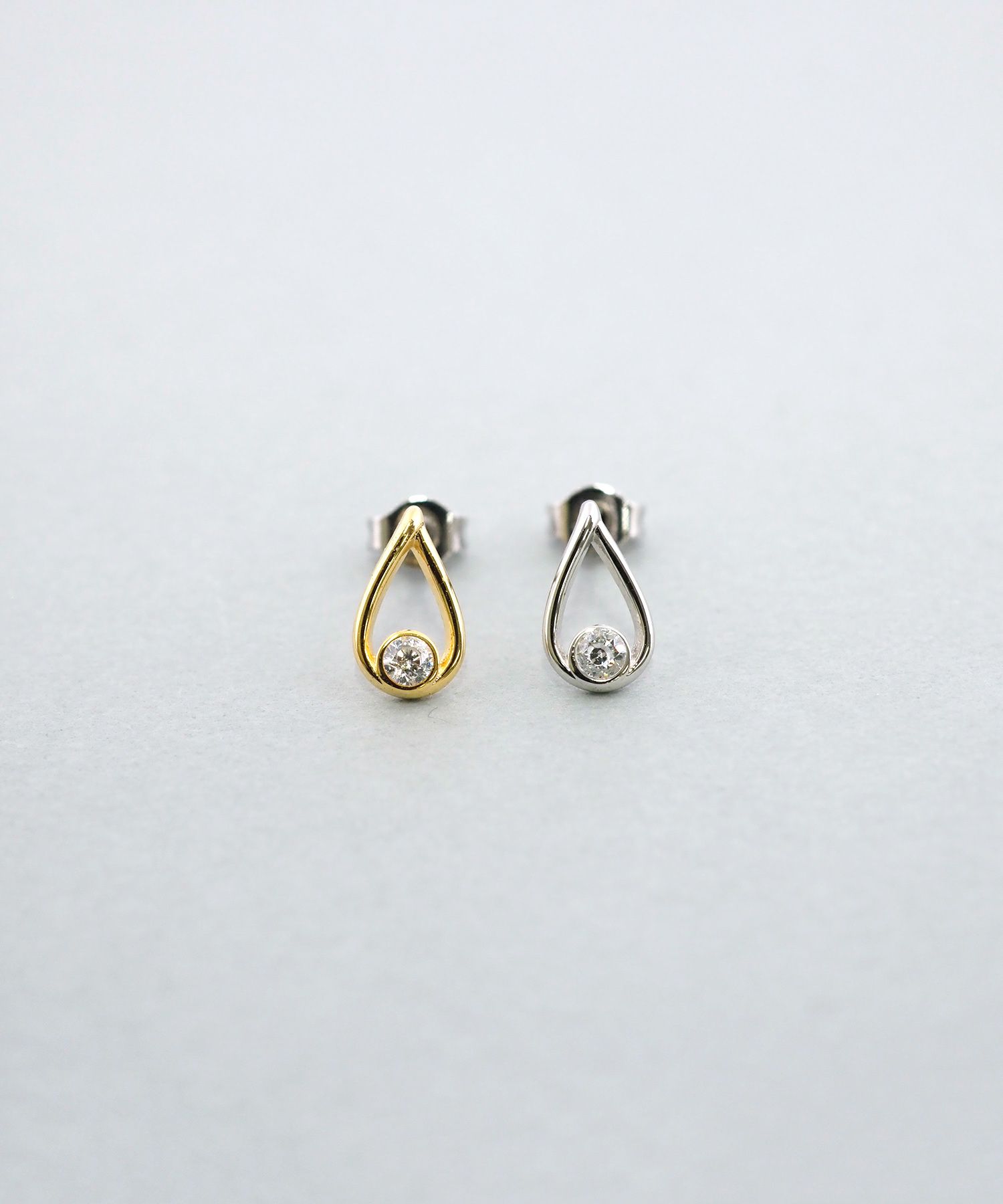 ドロップラインピアス【MUK petite charme】